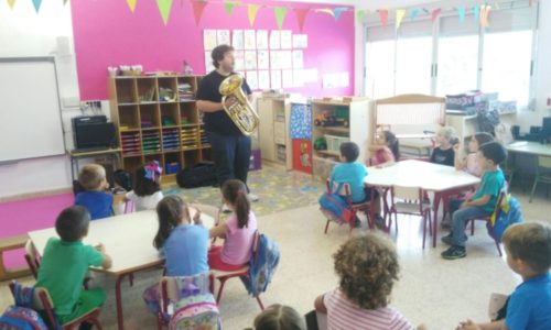 Un año más: viento en las aulas, actividades musicales para Educación Infantil y Educación Primaria.