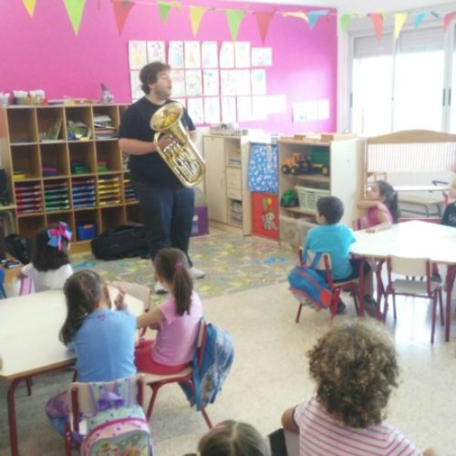 Un año más: viento en las aulas, actividades musicales para Educación Infantil y Educación Primaria.