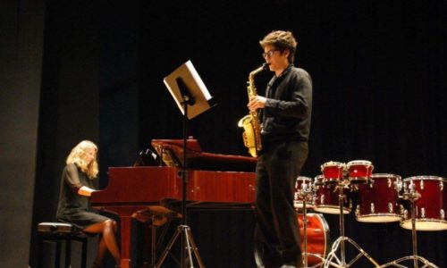 La banda del Conservatorio homenajeará a su segunda promoción.