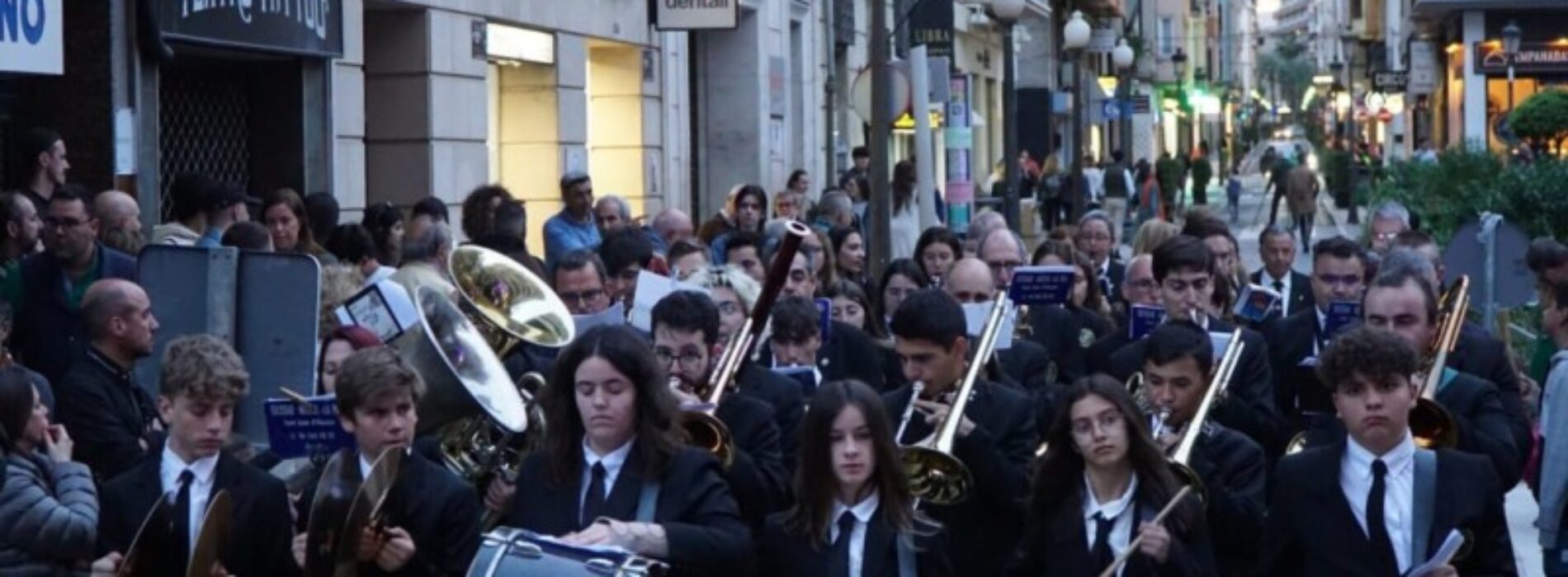 25 Actos para la Semana Santa