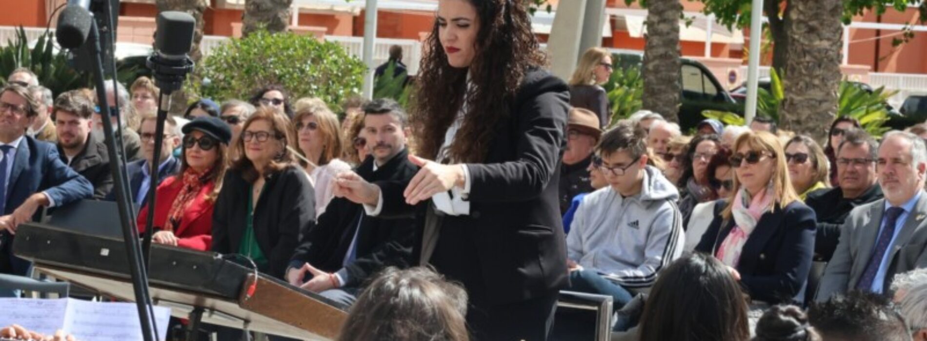Bienvenida, Celia. Esta es tu casa.