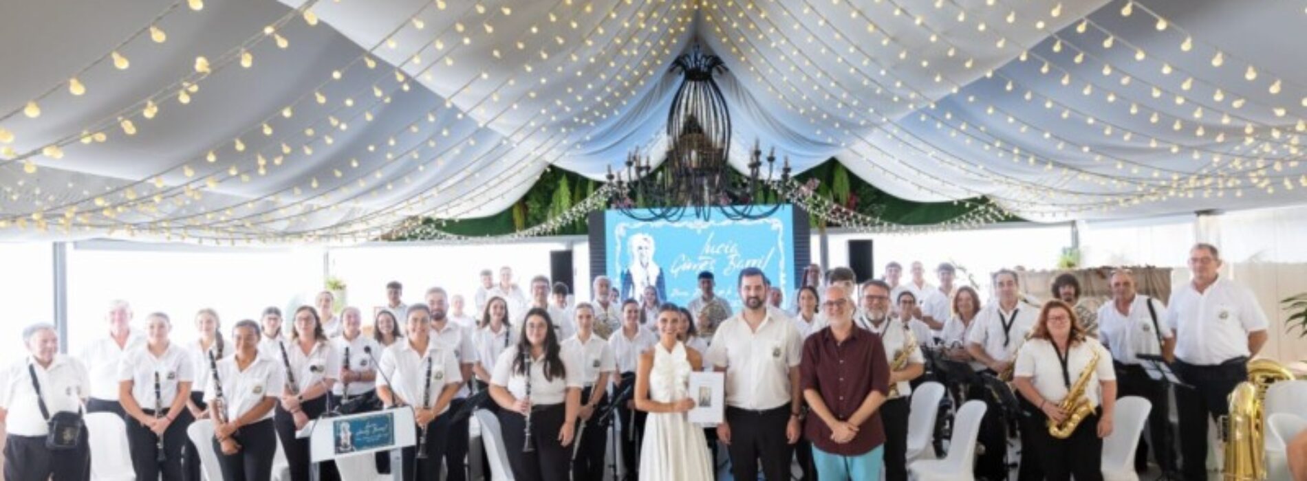 HOMENAJE A LUCÍA GÓMEZ BARRIL Dama d’Honor de la Bellea del Foc d’Alacant 2025.